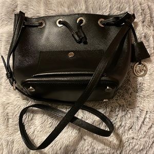Michael Kors small bucket purse